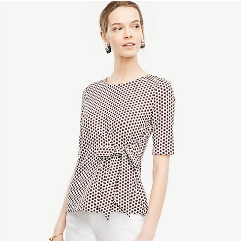 Ann Taylor white Dot Bow Front Top size Large